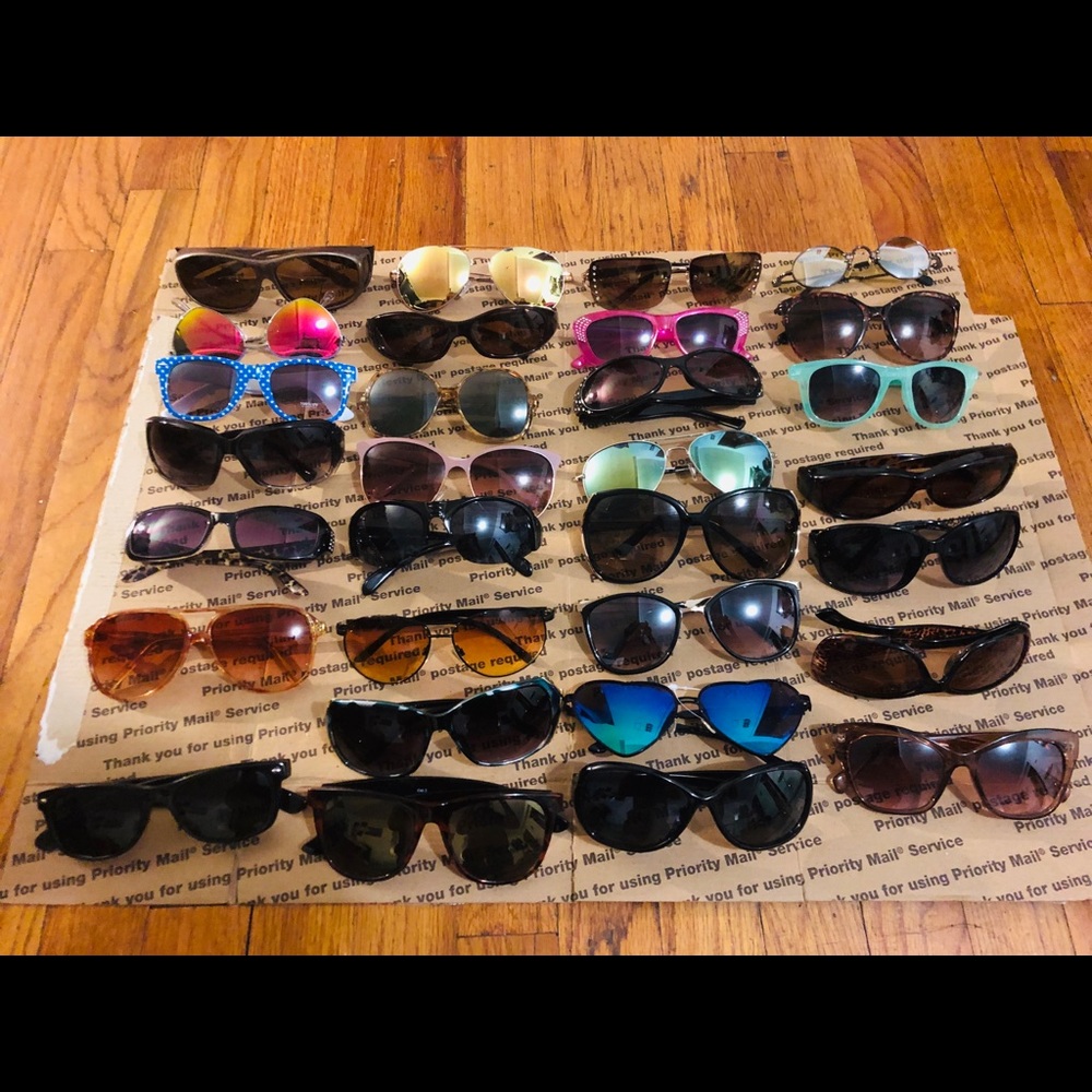 Lot 30 Sunglasses Scratches On Lenses Jessica Simp